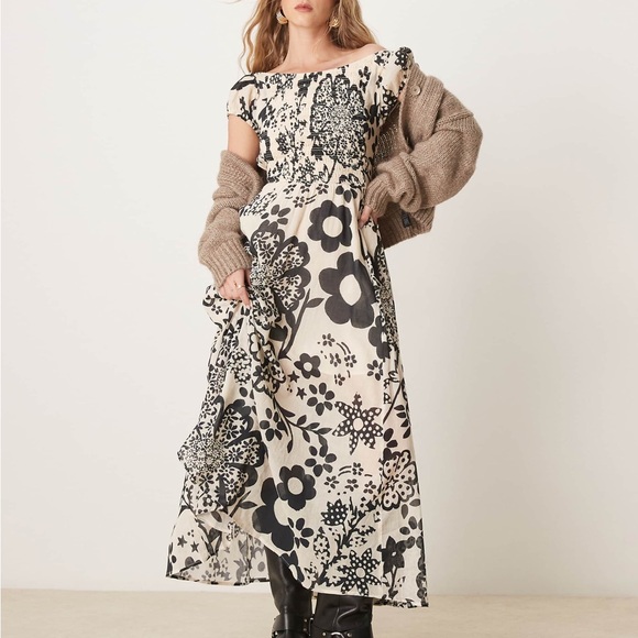 Free People Dresses & Skirts - FREE PEOPLE Ultraviolet Maxi Dress, Size M